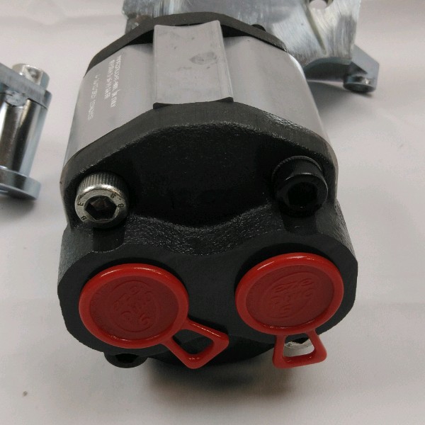 02RE228 12CC