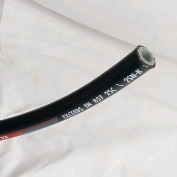 Hose 2SC 5/8"
